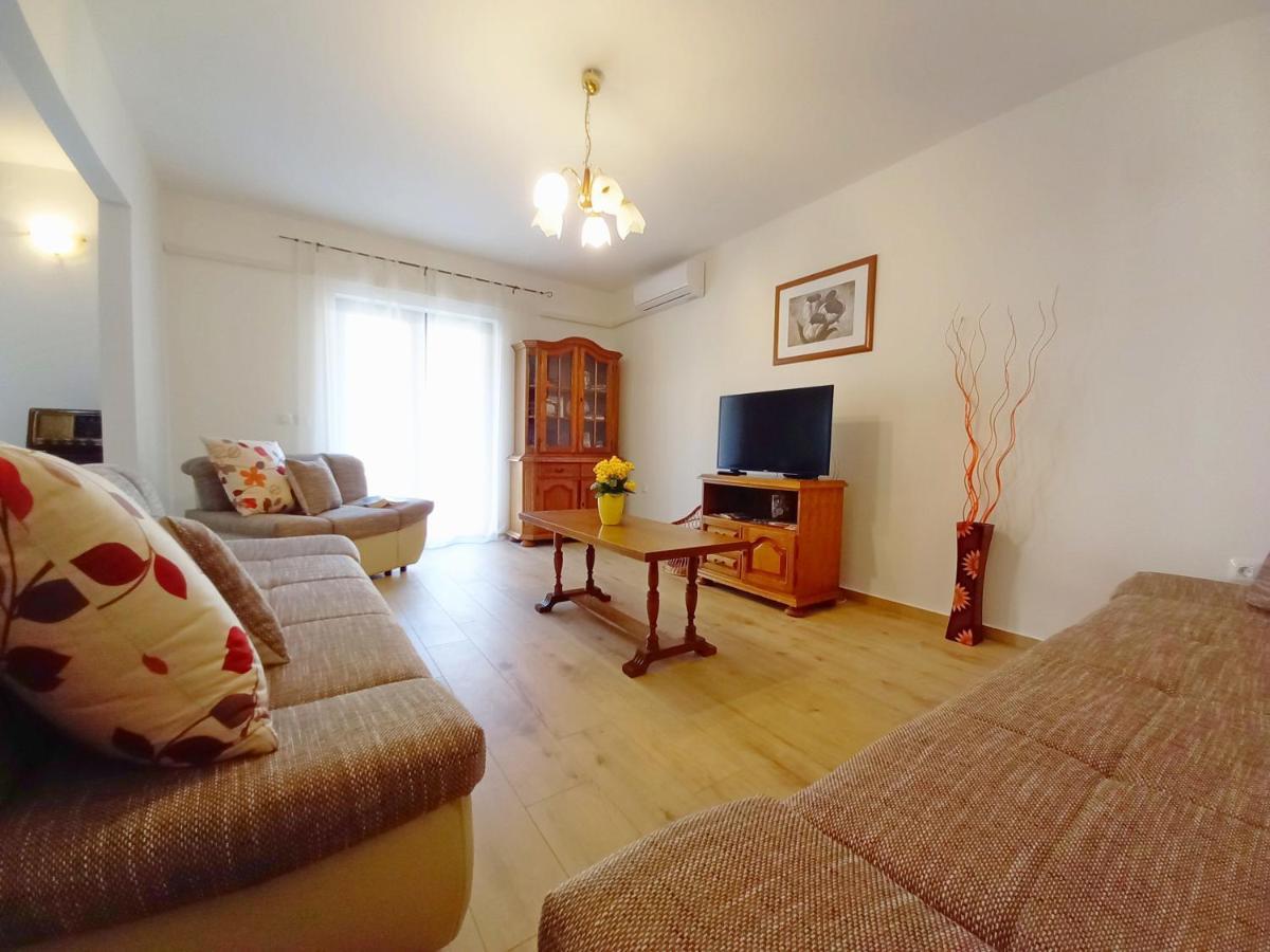 Apartments Tina & Denis Πούλα Εξωτερικό φωτογραφία