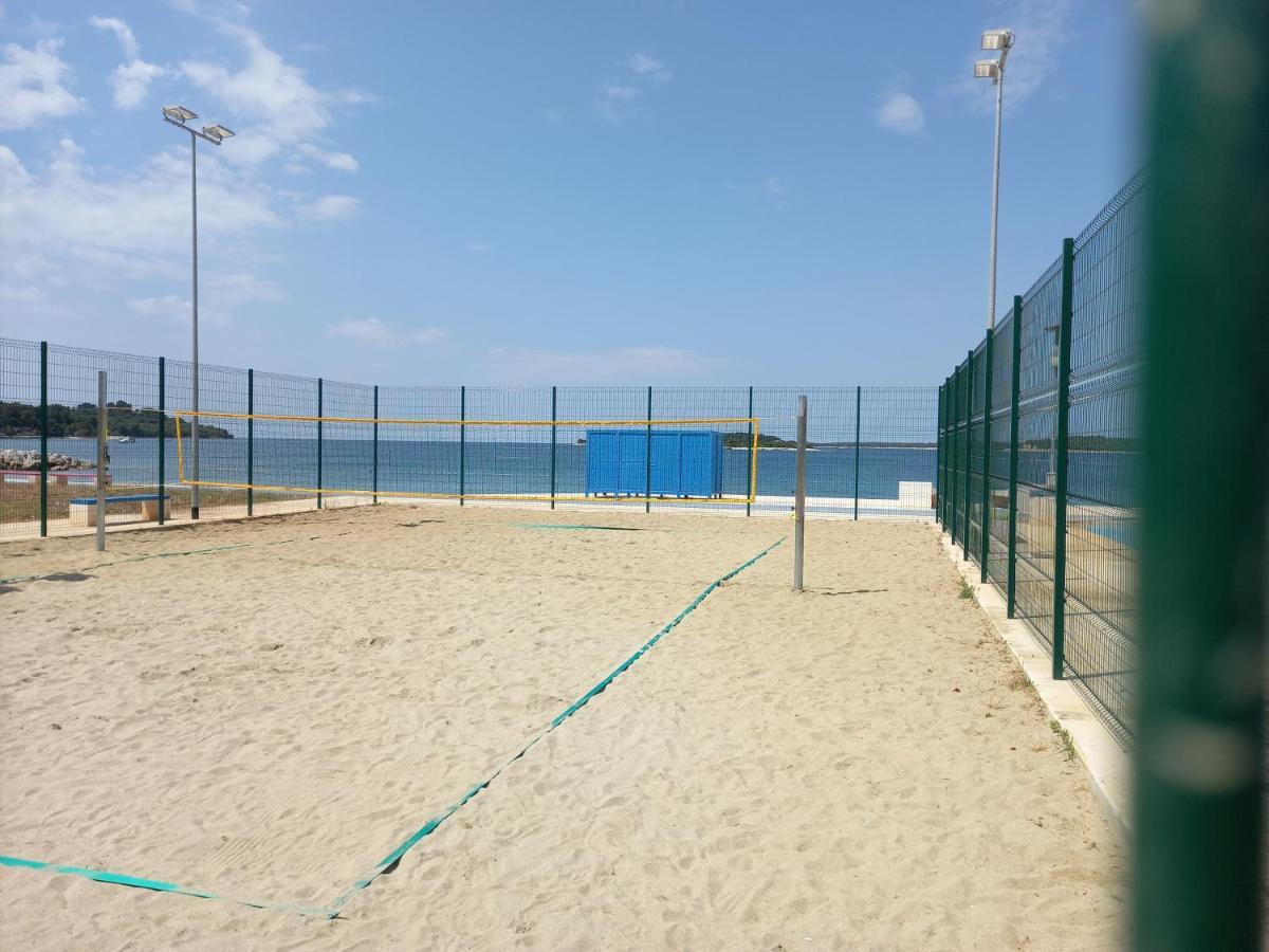 Apartments Tina & Denis Πούλα Εξωτερικό φωτογραφία